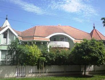 Center Guesthouse