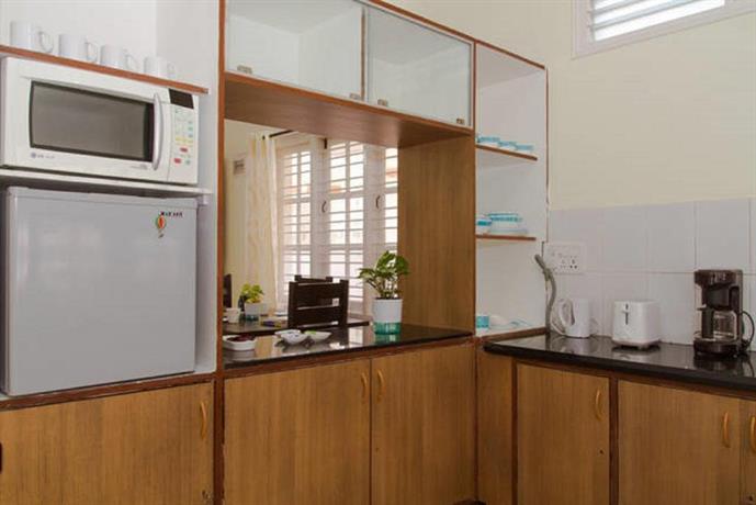Clover Suites