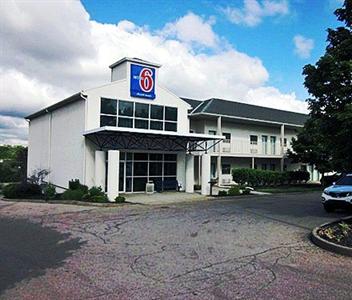 Motel 6 Pittsburgh - Cranberry