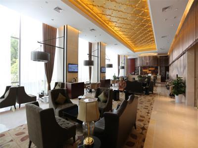 Zhenjiang Jiuhua Jinjiang International Hotel