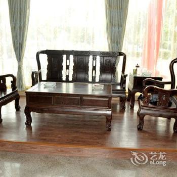 Weijing Grand Hotel