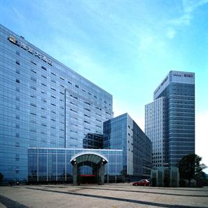 Grand Metropark Hotel