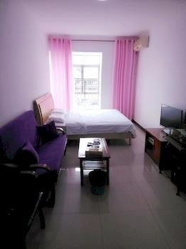 Zhuhai Hehua Apartment