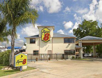 Super 8 Houston