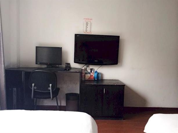 Hangzhou Chenghuang Holiday Hotel