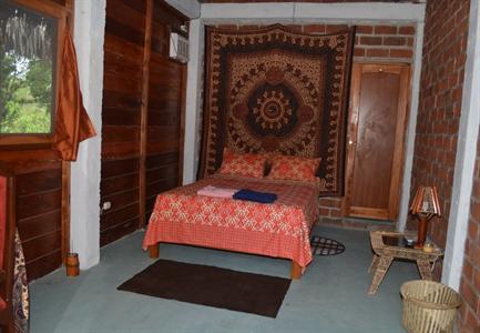 Bromelia Nature Lodge Retreat/Healing Center