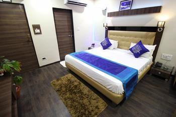 OYO Rooms Kankaria Lake Maninagar