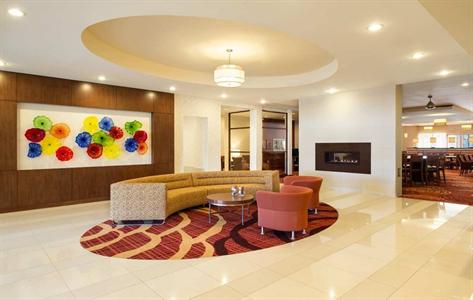 Homewood Suites by Hilton Winnipeg Airport - Polo Park