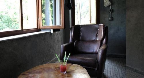 Role Street Hostel