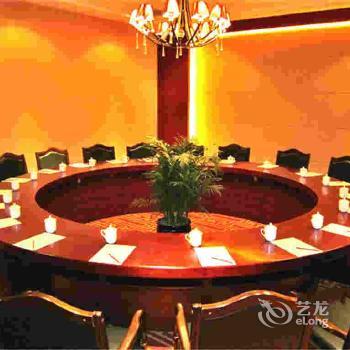 Zhong Huang Hotel