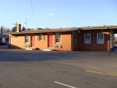 Palm Leaf Motel