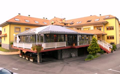 Apartamentos Albatros Llanes