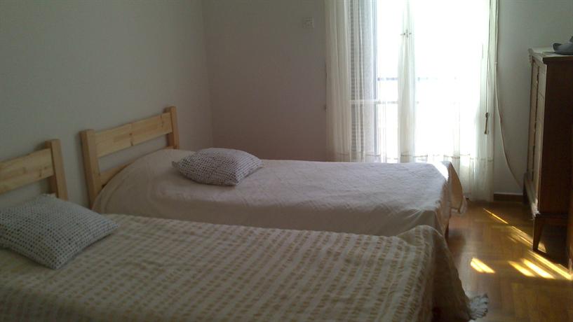 Elegant 111 sq m 2 Bedroom @ heart of City