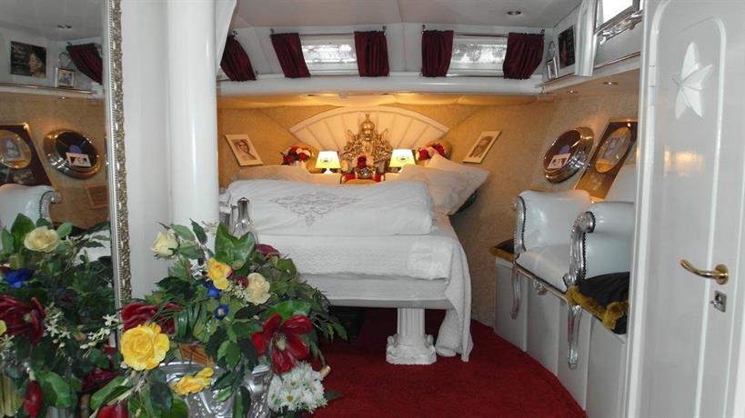 Maria Callas Yachthotel