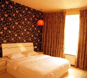Leshan Warm and Harmonious Business Hotel