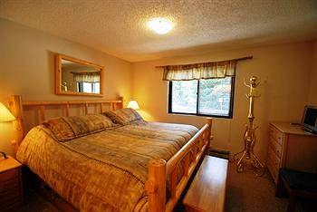 Snowdance Condominiums in Mountain House