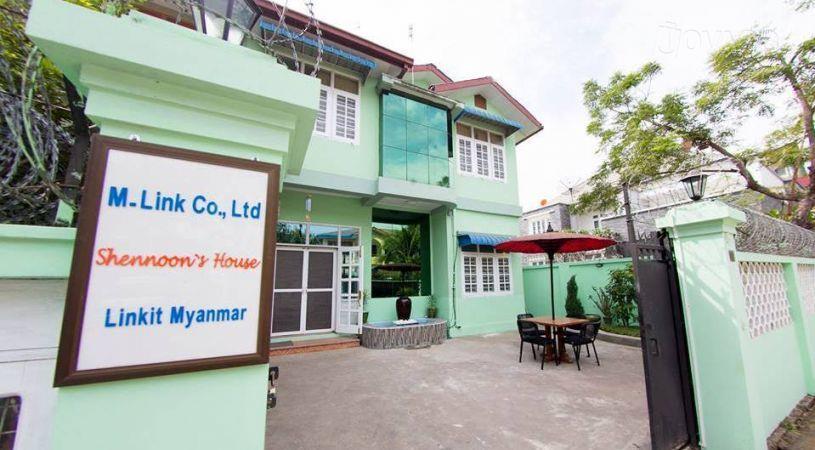Shennoon's House Bed and Breakfast