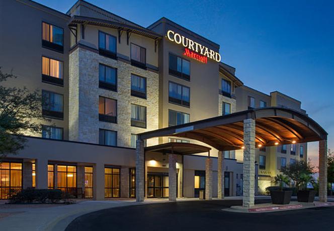Courtyard by Marriott Austin Airport