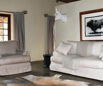 Abloom Lodge