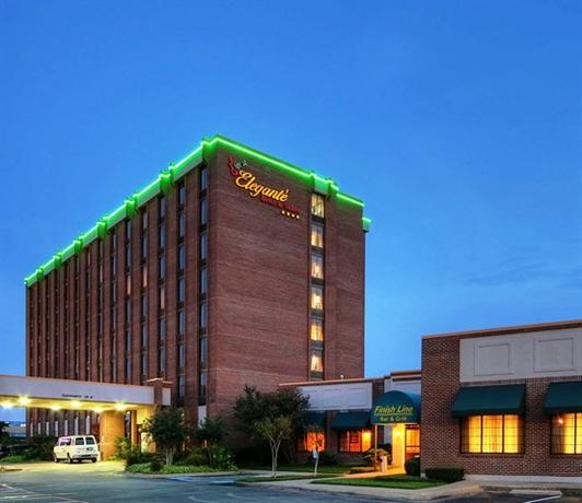 MCM Elegante Hotel and Suites