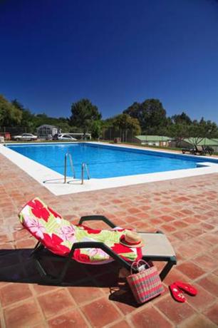 Camping Cabopino Bungalows Marbella