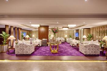Lavona Hotel