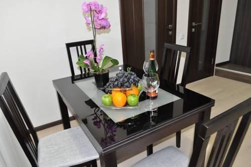 Апарт-отель Status Apartments