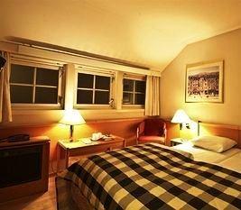 Reenskaug Hotel