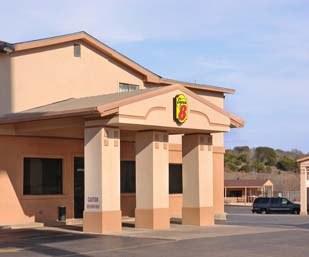 Super 8 Temple