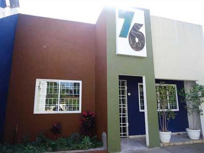 Hostel 76