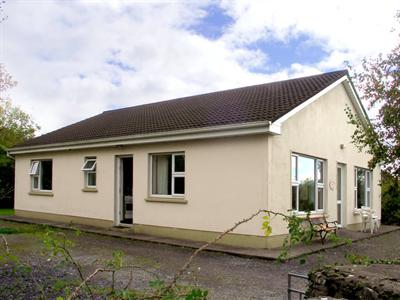 Lakeshore Holiday Homes