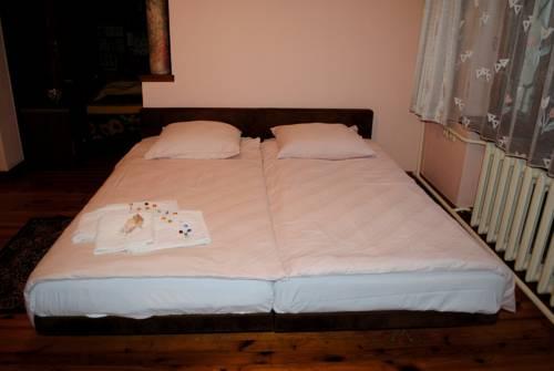 Guest House Virsutine 9
