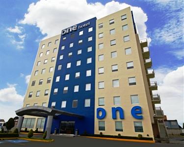 ONE Toluca Aeropuerto