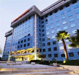 Sheraton Suites Santa Fe Mexico City