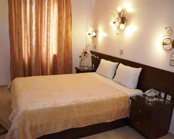 Hotel Augustos