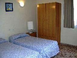 Hostal Alcaravaneras