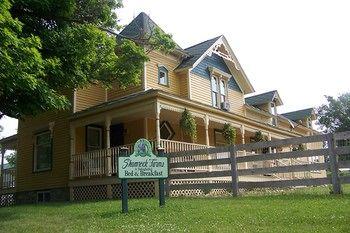 Shamrock Farms Bed & Breakfast