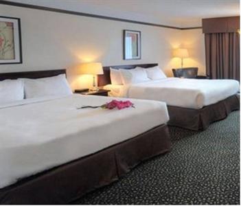 L'Escale Hotel Suites