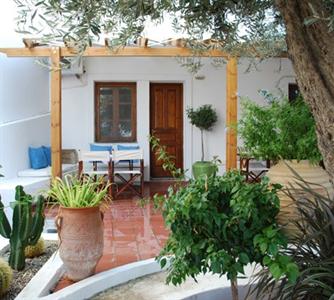 Maris Studios Lindos
