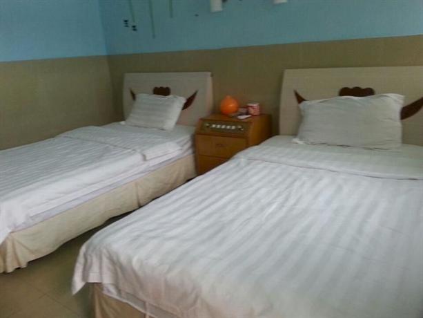 Shenzhen Rest and Seafood Beach Canteen