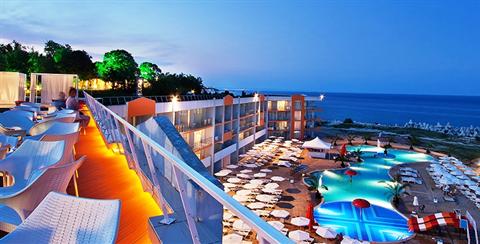 Dolphin Marina Hotel