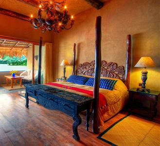 Laguna Lodge Eco-Resort & Nature Reserve