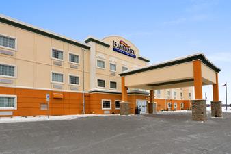 Baymont Inn And Suites Minot