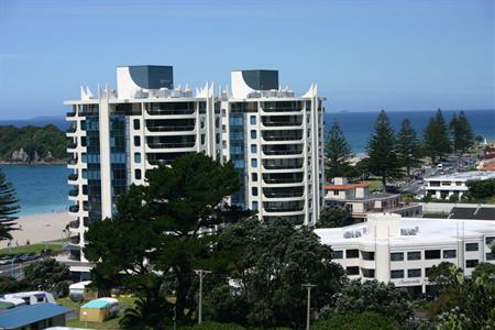 Oceanside Resort & Twin Towers