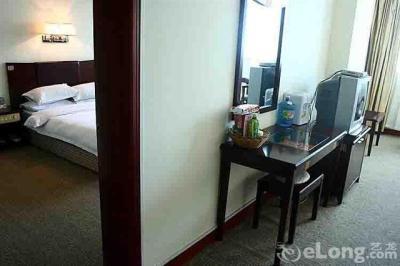 Xin Sheng Hotel Baojing