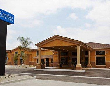 Comfort Inn & Suites Colton