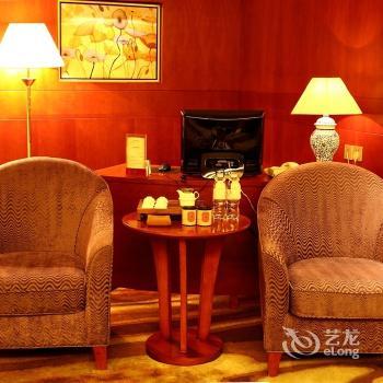 Wuzhou Hotel Shishi