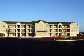 Southern Empress Lakeside Condominiums