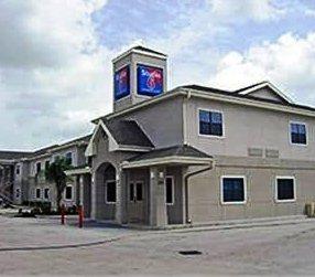 Studio 6 Bay City