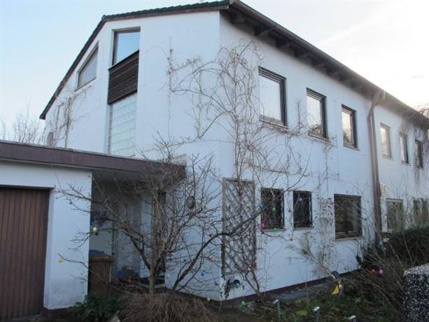 Homestay in Allach-Untermenzing near Allach Train Station